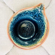 engraved camellia jianzhan sharing cup